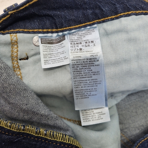 Levis Mens 541 Athletic Taper. 42x36 Big And Tall Dark Blue Jeans. - Picture 9 of 12